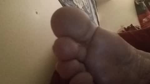 Snapshot of pantslesstraveler_plt chatting on 12-16-24, 09:41 PantsLessTraveler online show from 12-16-24, 09:41