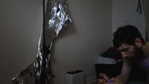 Snapshot of pantslesstraveler_plt chatting on 01-13-25, 10:56 PantsLessTraveler online show from 01-13-25, 10:56