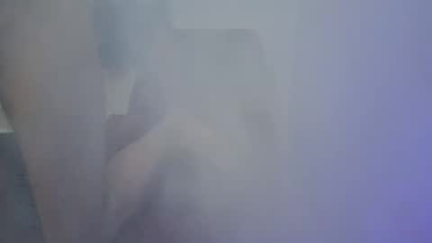 Snapshot of pantslesstraveler_plt chatting on 02-10-25, 05:36 PantsLessTraveler online show from 02-10-25, 05:36