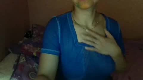 Snapshot of paolamz10 chatting on 10-27-25, 05:11 paolamz10 online show from 10-27-25, 05:11