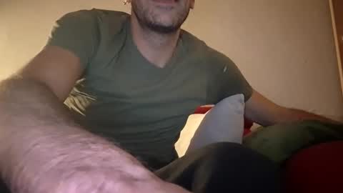 Snapshot of paoloste chatting on 11-08-25, 06:40 paoloste online show from 11-08-25, 06:40