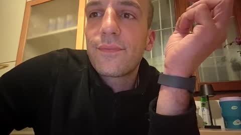 Snapshot of paoloste chatting on 03-18-26, 08:45 paoloste online show from 03-18-26, 08:45