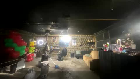 Snapshot of papi_krizz chatting on 12-30-24, 07:11 papi_krizz online show from 12-30-24, 07:11