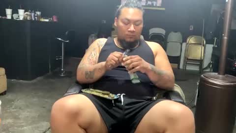 Snapshot of papi_krizz chatting on 02-26-25, 03:30 papi_krizz online show from 02-26-25, 03:30