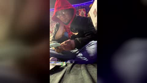 Snapshot of papi_krizz chatting on 04-05-26, 11:46 papi_krizz online show from 04-05-26, 11:46