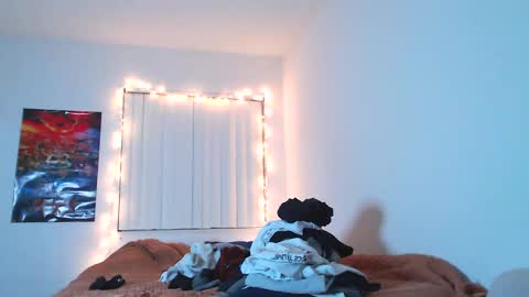 Snapshot of papijakey chatting on 02-27-25, 03:47 -- New Videos Down Below online show from 02-27-25, 03:47