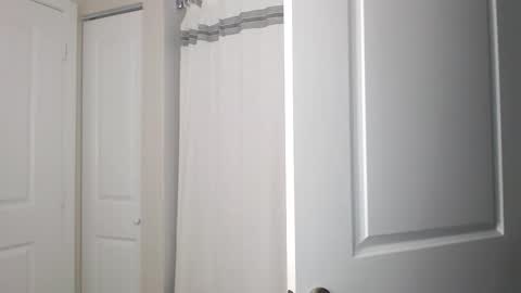 Snapshot of papijakey chatting on 10-01-25, 02:50 -- New Videos Down Below online show from 10-01-25, 02:50