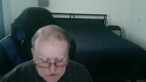 papilly online show from 03-19-26, 03:05