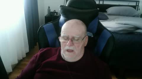papilly online show from 04-02-26, 04:04