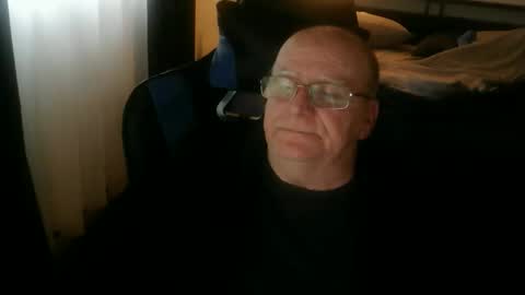 papilly online show from 04-05-26, 10:29