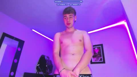 Snapshot of papinoha chatting on 12-19-25, 12:28 Noha online show from 12-19-25, 12:28