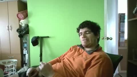 Snapshot of papitowilly999 chatting on 10-25-25, 04:02 Papito online show from 10-25-25, 04:02