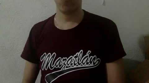 Snapshot of papy_dani33 chatting on 02-14-26, 08:44 papy_dani33 online show from 02-14-26, 08:44