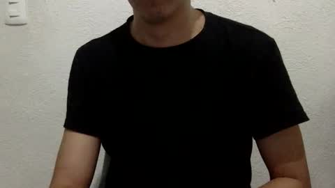 Snapshot of papy_dani33 chatting on 04-03-26, 08:56 papy_dani33 online show from 04-03-26, 08:56