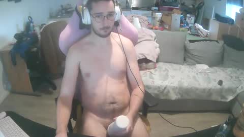 Snapshot of paradoxe91 chatting on 01-16-26, 09:24 paradoxe91 online show from 01-16-26, 09:24