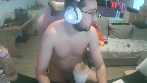 Snapshot of paradoxe91 chatting on 03-01-26, 08:49 paradoxe91 online show from 03-01-26, 08:49