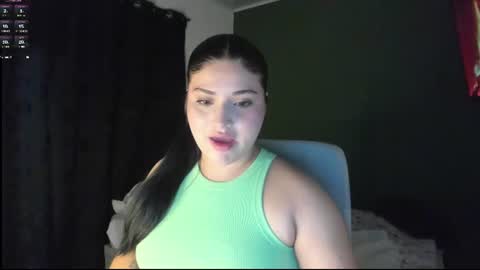 pareja_curiosa19 online show from 06-15-26, 12:13