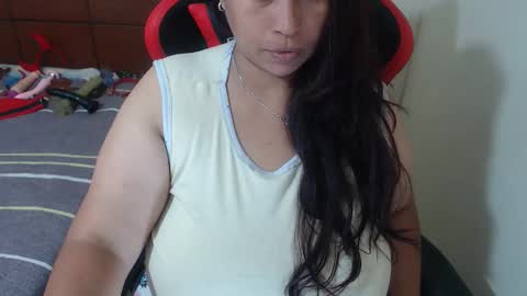 Luna online show from 04-30-26, 07:47