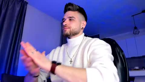 Snapshot of paris_lock chatting on 02-23-25, 09:05 Paris online show from 02-23-25, 09:05