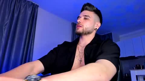 Snapshot of paris_lock chatting on 02-24-25, 12:09 Paris online show from 02-24-25, 12:09