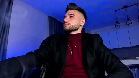 Snapshot of paris_lock chatting on 09-26-25, 06:23 Paris online show from 09-26-25, 06:23