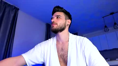 Snapshot of paris_lock chatting on 01-08-26, 01:57 Paris online show from 01-08-26, 01:57