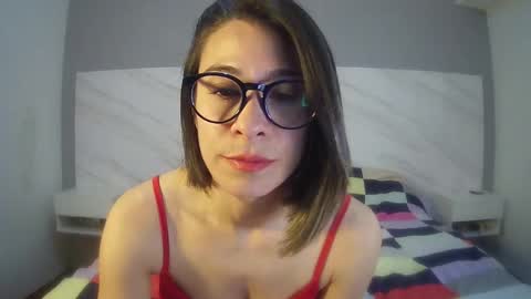 Snapshot of paris_vixen13 chatting on 10-07-25, 01:52 paris_vixen13 online show from 10-07-25, 01:52