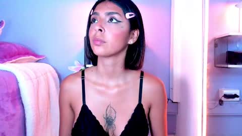 Snapshot of pariscotton chatting on 12-09-24, 06:14 Paris online show from 12-09-24, 06:14