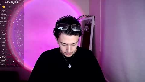 Snapshot of parker_222 chatting on 02-14-26, 02:30 parker_222 online show from 02-14-26, 02:30