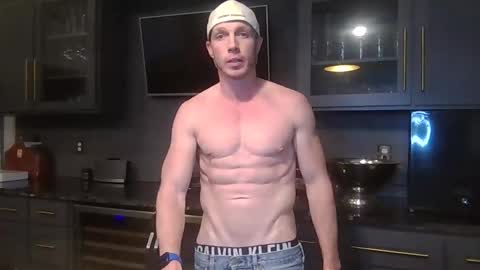 Snapshot of parkerflexes chatting on 02-05-26, 12:10 Parker online show from 02-05-26, 12:10