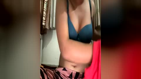 parneetu_642 online show from 06-13-26, 03:59