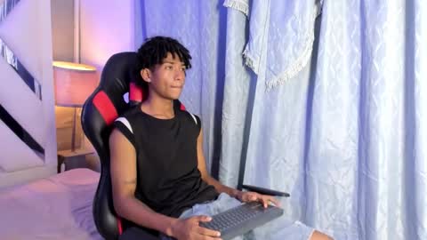 Snapshot of parzival_wt chatting on 01-17-26, 07:28 PARZIVAL online show from 01-17-26, 07:28