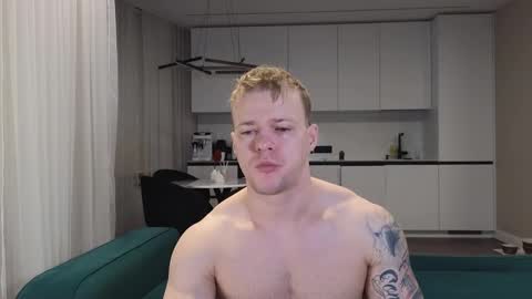 Pashka online show from 02-10-25, 04:52