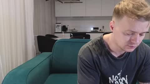 Pashka online show from 02-28-25, 08:20