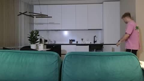 Pashka online show from 11-04-25, 06:23