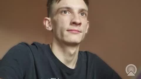 Snapshot of pasking420 chatting on 11-09-25, 10:13 Martin420 online show from 11-09-25, 10:13