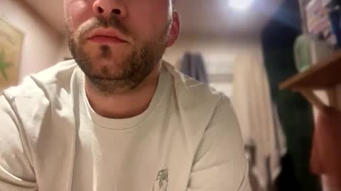 Snapshot of passifhot3 chatting on 02-11-26, 08:14 passifhot3 online show from 02-11-26, 08:14