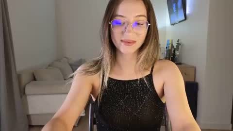Snapshot of passionann chatting on 06-19-26, 07:06 Anna online show from 06-19-26, 07:06
