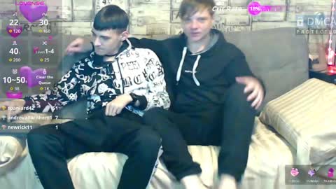 Max tall dark-haired guy with tattoos and Phil blond-haired online show from 04-25-26, 03:31