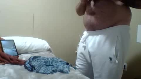 hairy dadbod online show from 12-27-24, 08:39