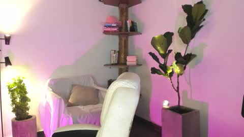    online show from 01-14-26, 01:44