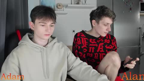 Snapshot of passionprince69 chatting on 12-15-25, 11:47 Alan online show from 12-15-25, 11:47