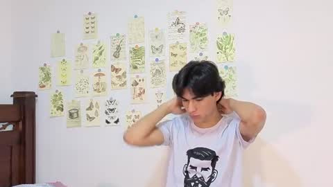 patri_ck_villa online show from 07-04-26, 04:02