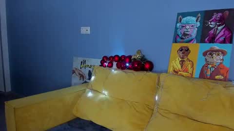 Snapshot of patricia_cox chatting on 12-20-24, 09:50 Patricia GMT2 Wed-Thu 5-11am Sat-Mon 5-11am online show from 12-20-24, 09:50