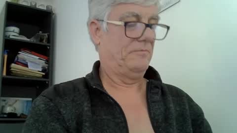 patrick5275 online show from 03-02-25, 12:43