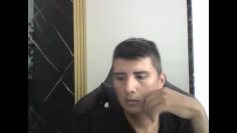 patrick935949 online show from 04-22-26, 06:53