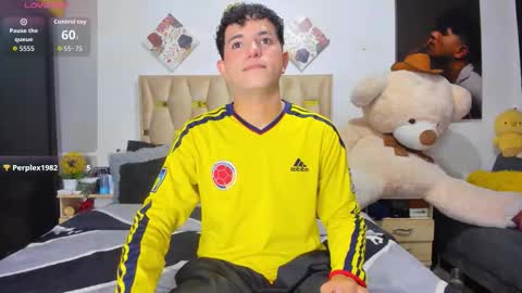 Snapshot of patrick_sanzzz chatting on 12-20-25, 11:23 Patrick online show from 12-20-25, 11:23