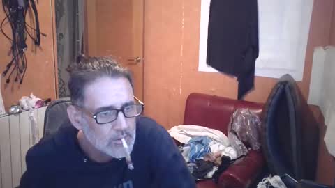 Snapshot of patricktwinslutgirl chatting on 04-23-26, 10:45 LiaSweetX online show from 04-23-26, 10:45