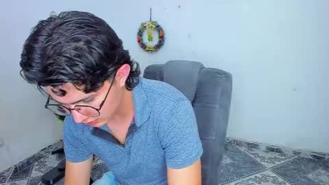 Snapshot of patrik027 chatting on 12-22-24, 08:47 .... online show from 12-22-24, 08:47