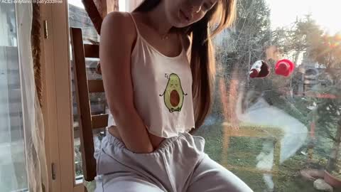 Snapshot of patry333 chatting on 03-16-26, 05:13 Andreea online show from 03-16-26, 05:13